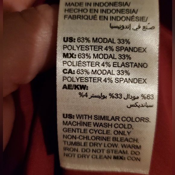 Chico's Burgundy Blouse - Picture 5 of 5